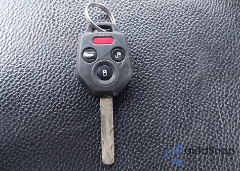 2013 Subaru Legacy 2.5I Limited from USA, damaged, VIN 4S3BMBP6XD3007612